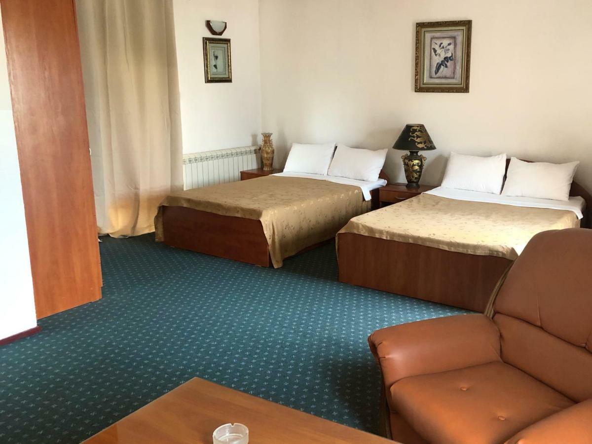 Hotel Vergina Σκόπια Εξωτερικό φωτογραφία